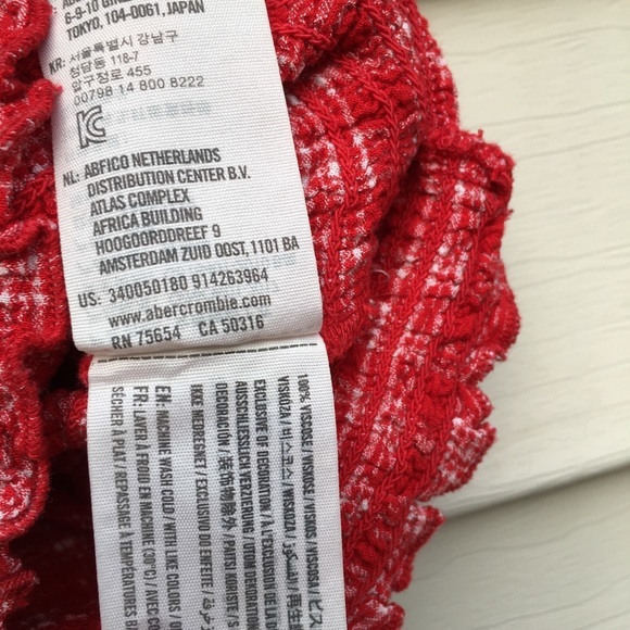 Hollister Red & white Crop Top Sz Large - Picture 10 of 10